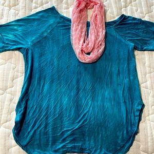 Torrid Super soft off shoulder w/scarf